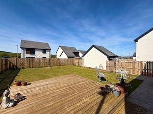 Photo 24- click for photo gallery